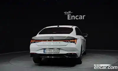 Hyundai Avante 2022 1.6 Автомат в Москве № 112476, миниатюра 12