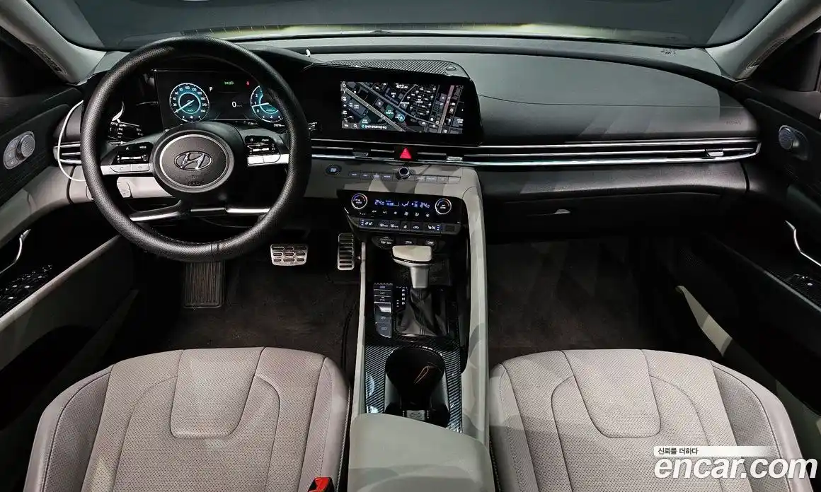 Hyundai Avante 2022 1.6 Автомат в Москве № 112476, фото 4