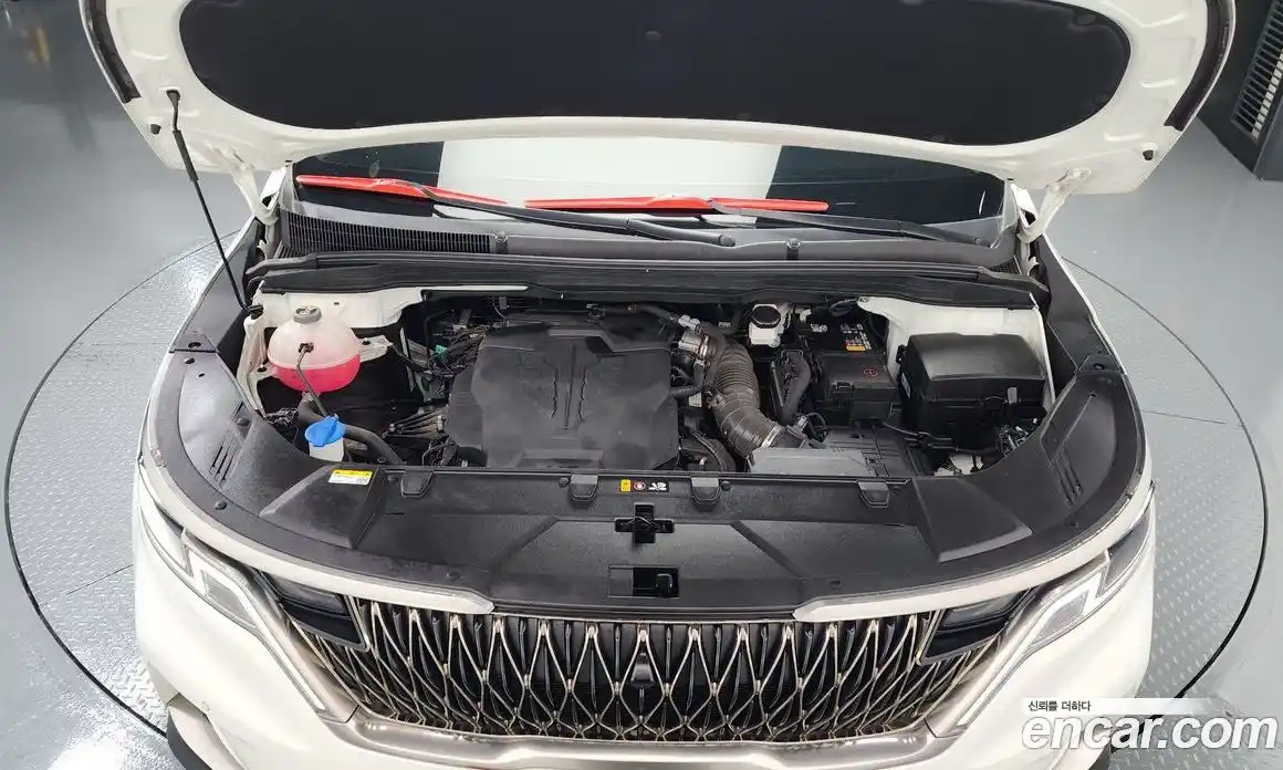 Kia Canival 2023 3.5 Автомат в Москве № 120381, фото 13