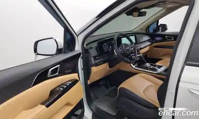 Kia Canival 2023 3.5 Автомат в Москве № 120381, миниатюра 8