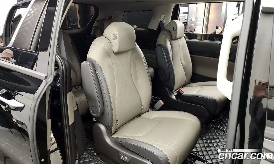 Kia Canival 2025 1.6 Автомат в Москве № 120448, фото 11