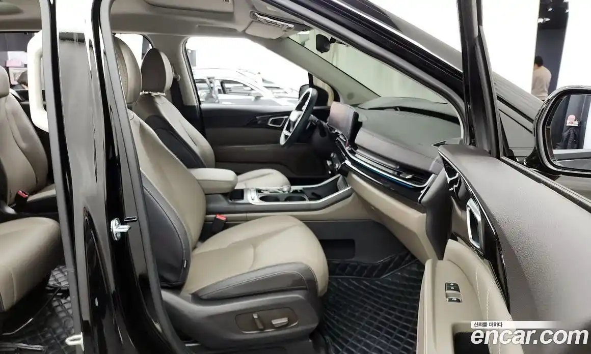 Kia Canival 2025 1.6 Автомат в Москве № 120448, фото 14