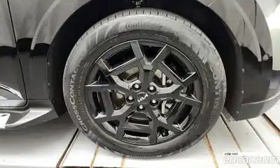 Kia Canival 2025 1.6 Автомат в Москве № 120448, миниатюра 4