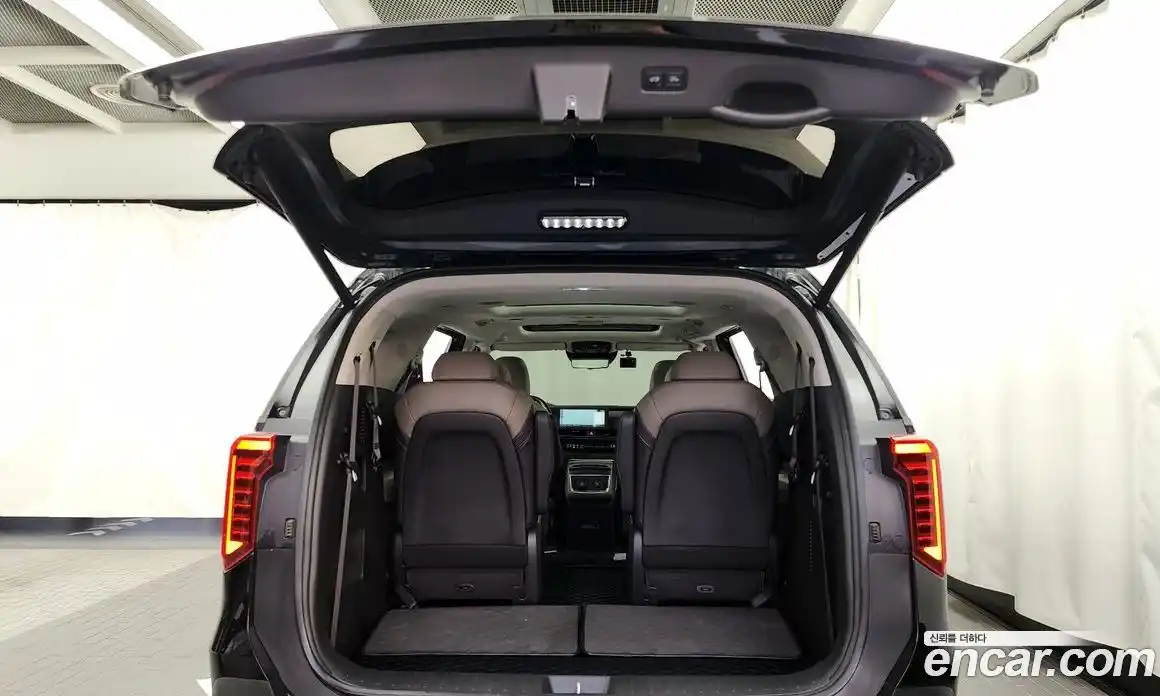 Kia Canival 2025 1.6 Автомат в Москве № 120448, фото 8