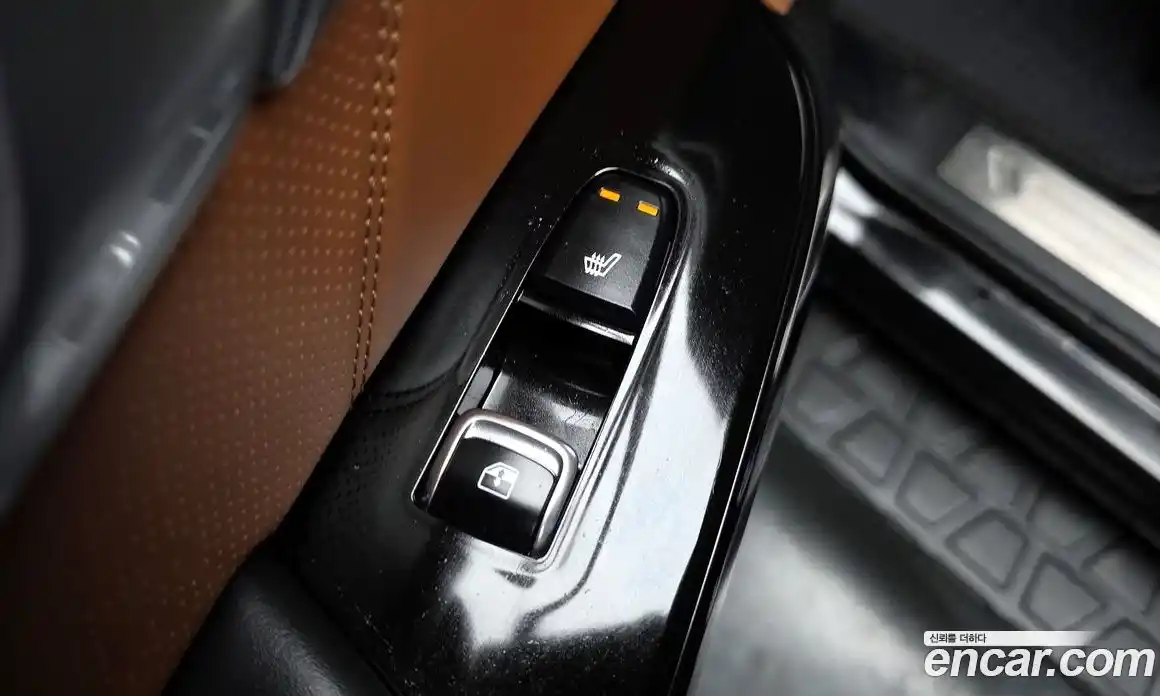 Kia Mohave 2022 3.0 Автомат в Москве № 121516, фото 18