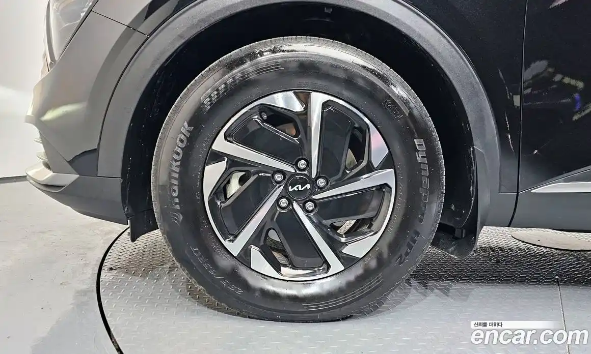 Kia Sportage 2023 1.6 Автомат в Москве № 122044, фото 3