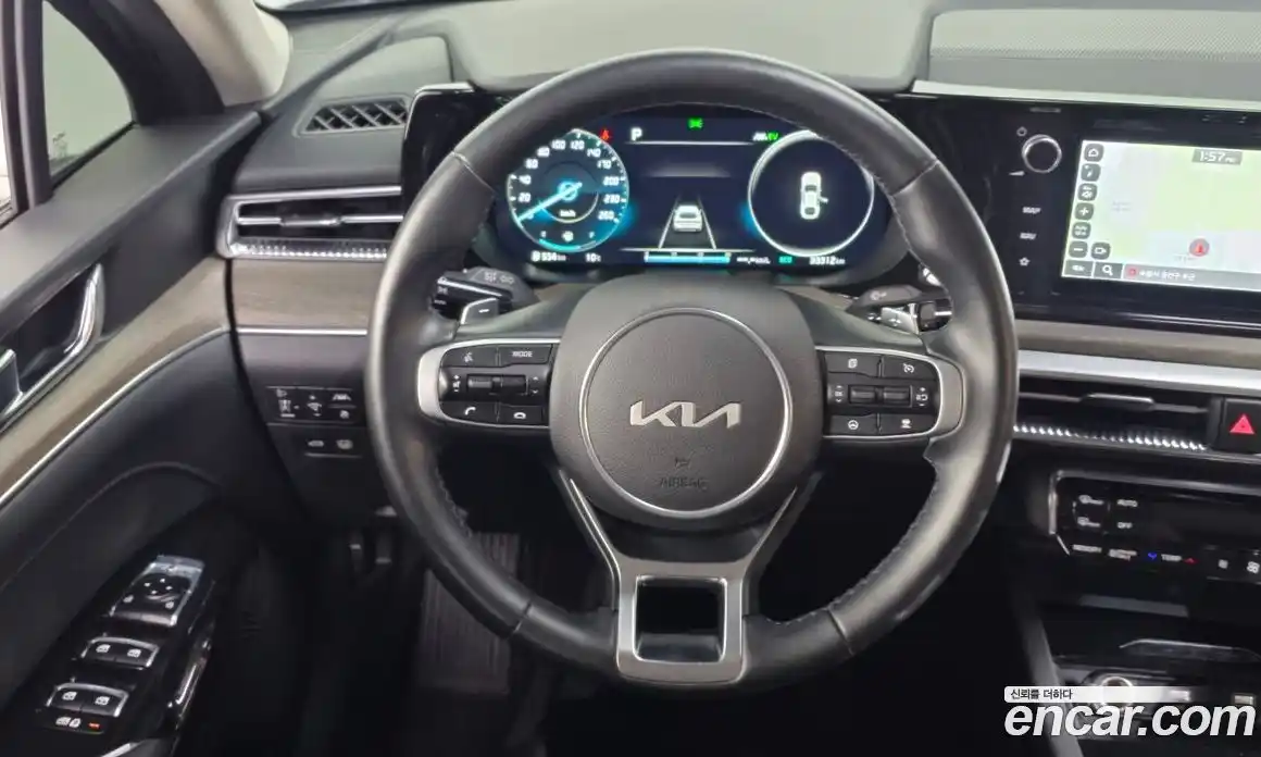 Kia K5 2023 2.0 Автомат в Москве № 124191, фото 3