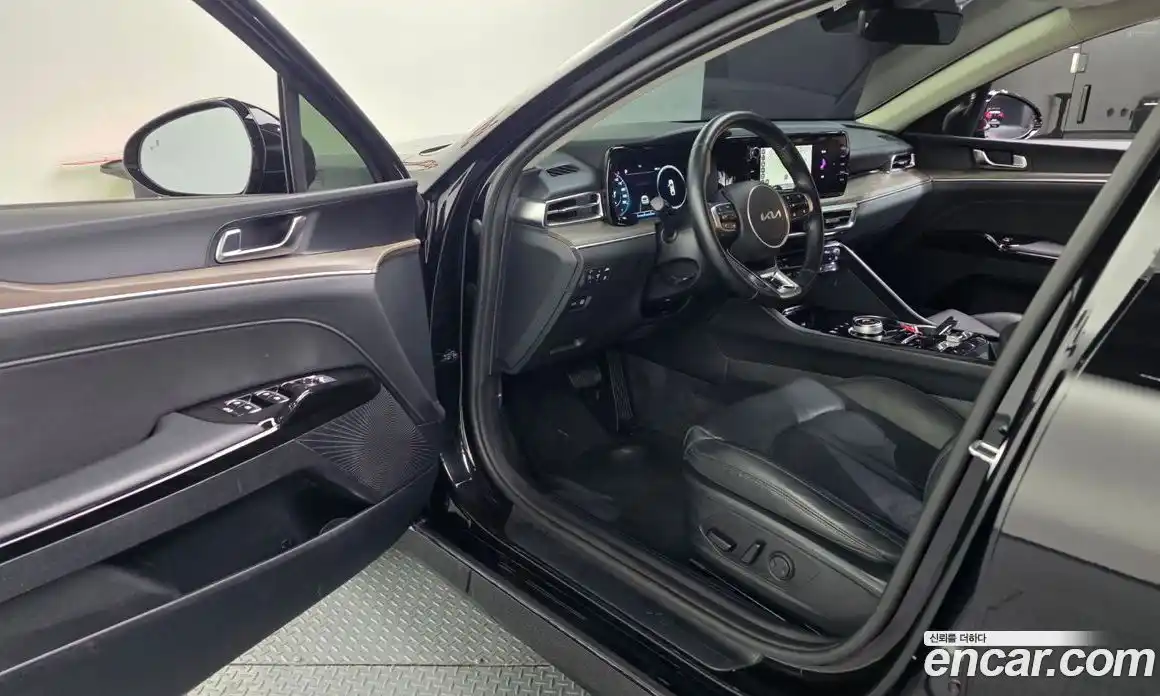 Kia K5 2023 2.0 Автомат в Москве № 124191, фото 8