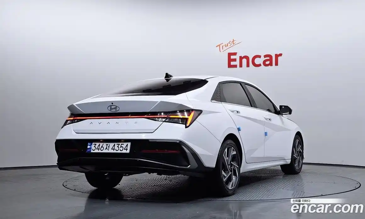 Hyundai Avante 2024 1.6 Автомат в Москве № 126106, фото 17