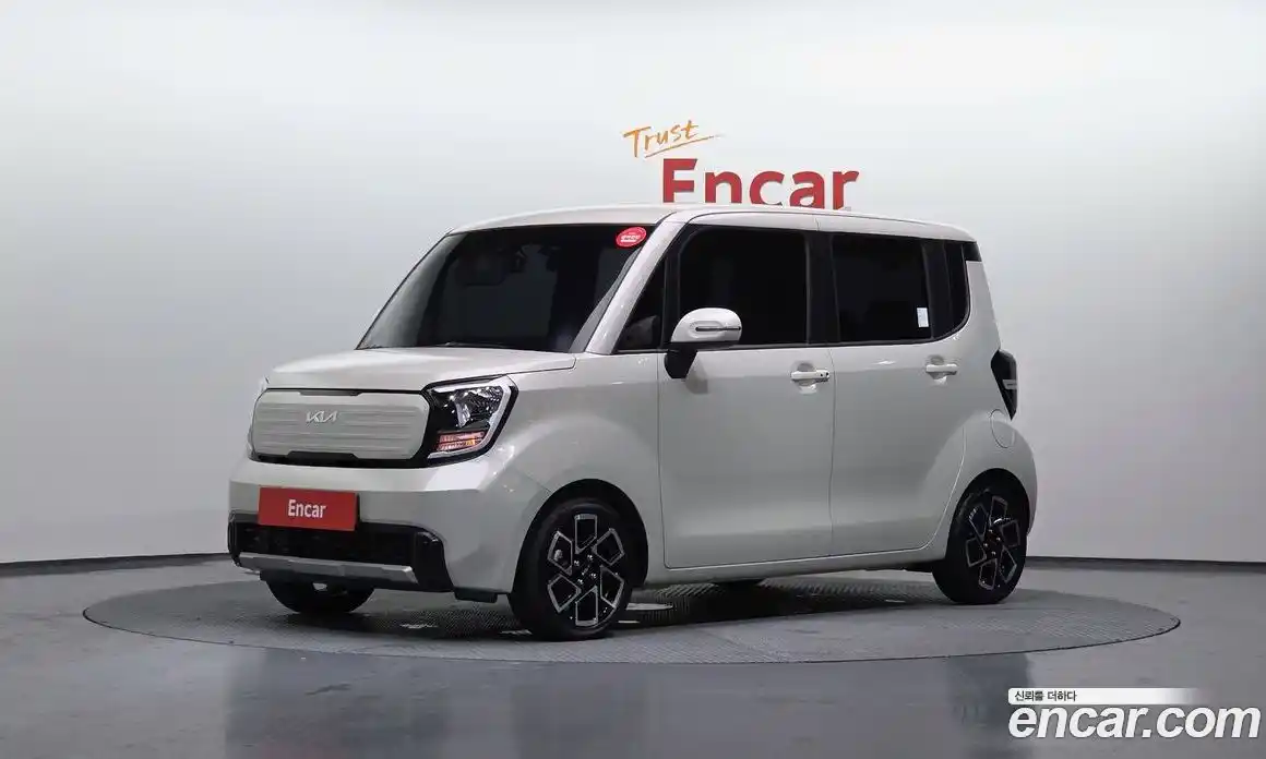 Kia Ray 2023 1.0 Автомат в Москве № 128559, фото 7