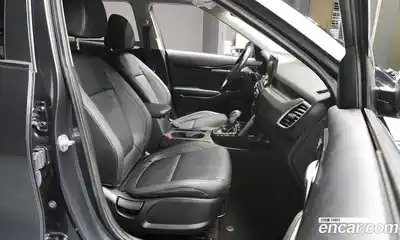 Kia Seltos 2023 1.6 Автомат в Москве № 128828, миниатюра 3