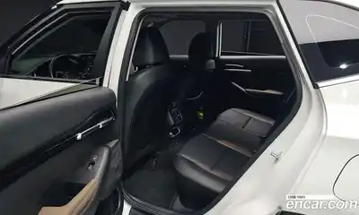 Kia Seltos 2023 1.6 Автомат в Москве № 132377, миниатюра 3