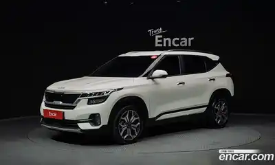 Kia Seltos 2023 1.6 Автомат в Москве № 132377, миниатюра 4