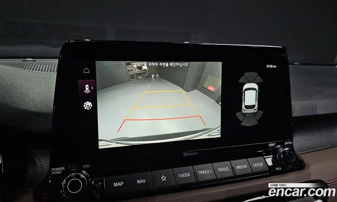 Kia Seltos 2023 1.6 Автомат в Москве № 132377, фото 8