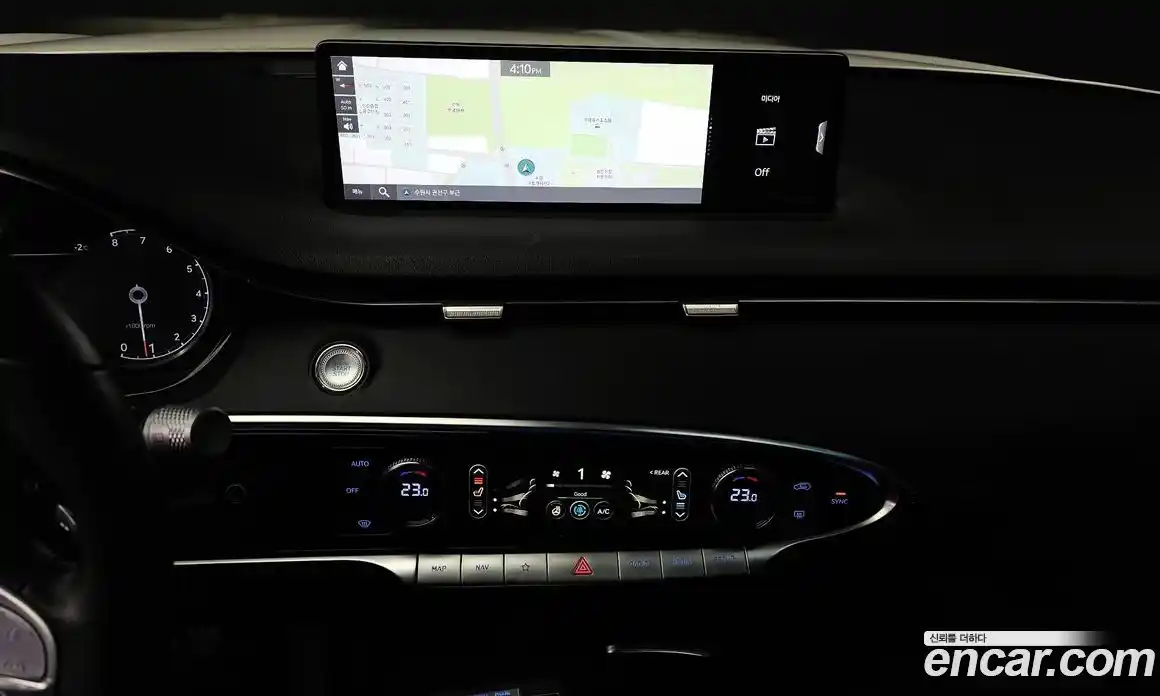 Genesis GV70 2023 2.5 Автомат в Москве № 135647, фото 18