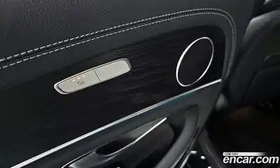 Mercedes-Benz E-Class 2023 2.0 Автомат в Москве № 137688, миниатюра 12