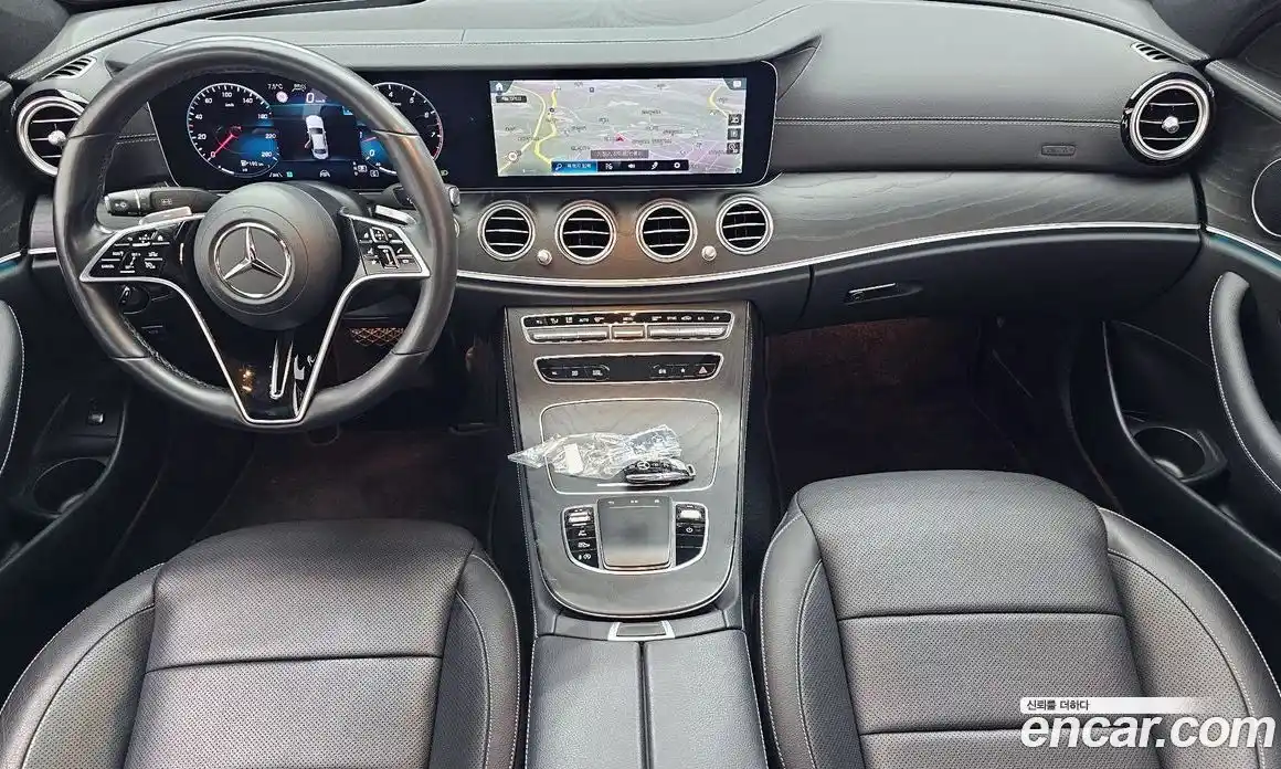 Mercedes-Benz E-Class 2023 2.0 Автомат в Москве № 137688, фото 20