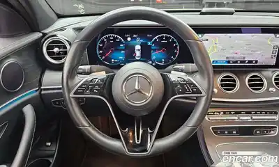 Mercedes-Benz E-Class 2023 2.0 Автомат в Москве № 137688, миниатюра 5