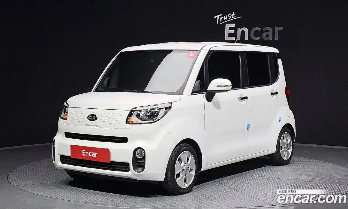 Kia Ray 2021 1.0 Автомат в Москве № 14766, фото 12