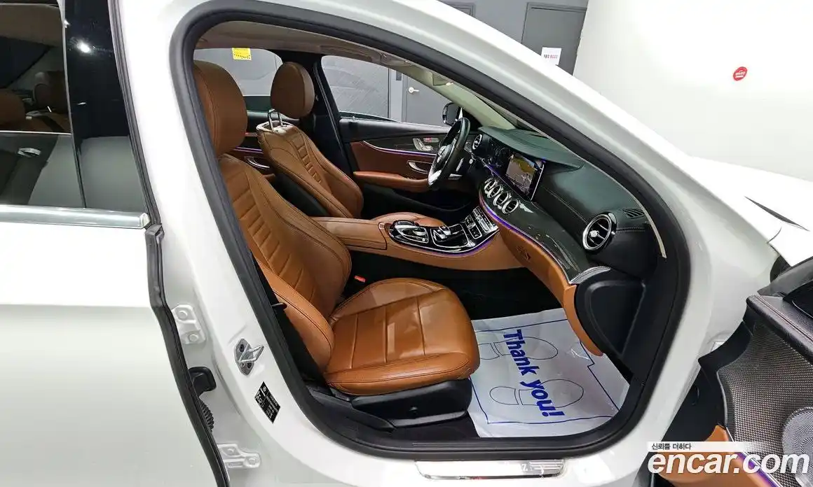 Mercedes-Benz E-Class 2019 2.0 Автомат в Москве № 150923, фото 3