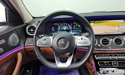 Mercedes-Benz E-Class 2019 2.0 Автомат в Москве № 150923, миниатюра 4