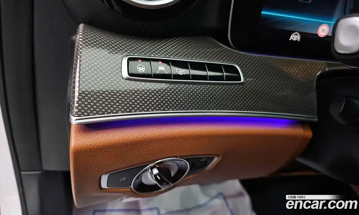 Mercedes-Benz E-Class 2019 2.0 Автомат в Москве № 150923, фото 6