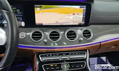 Mercedes-Benz E-Class 2019 2.0 Автомат в Москве № 150923, миниатюра 9