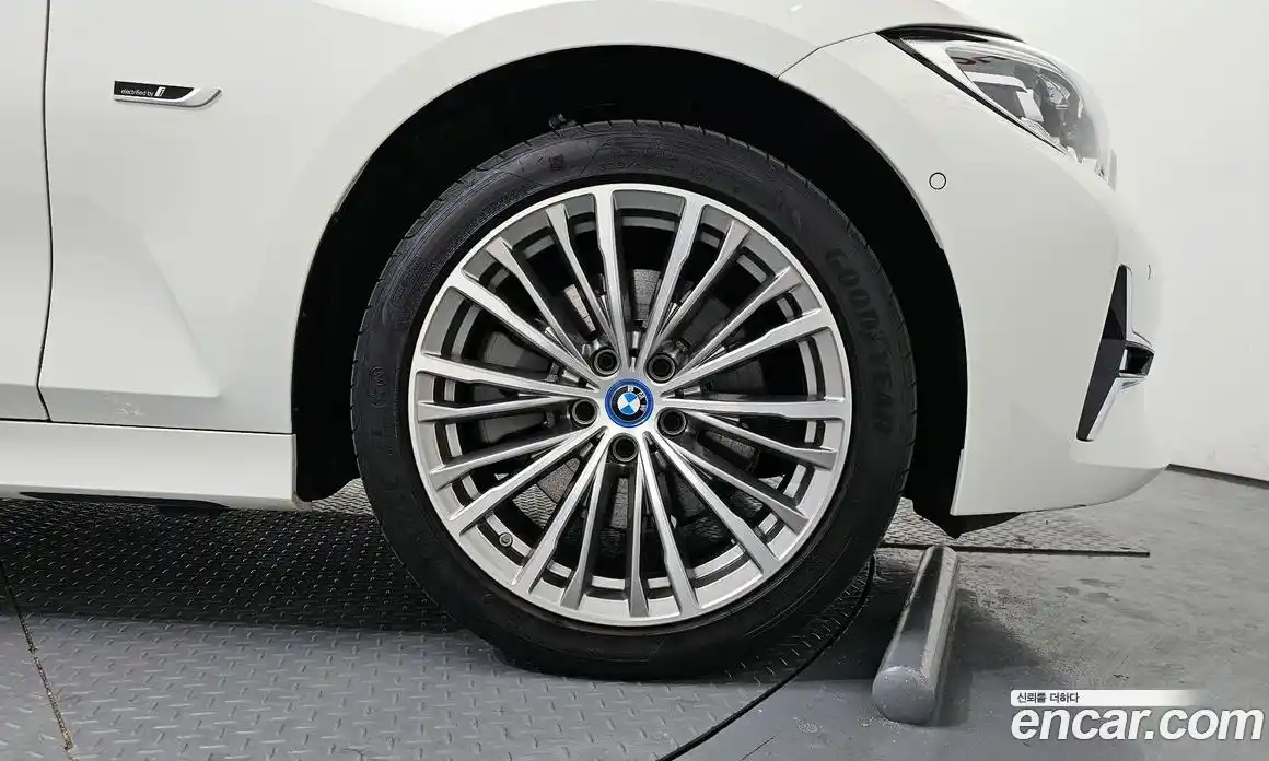 BMW 3-Series 2022 2.0 Автомат в Москве № 154931, фото 12