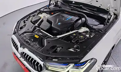 BMW 5-Series 2022 2.0 Автомат в Москве № 157493, миниатюра 2