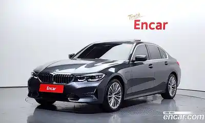 BMW 3-Series 2021 2.0 Автомат в Москве № 158691, миниатюра 3