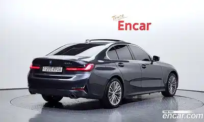 BMW 3-Series 2021 2.0 Автомат в Москве № 158691, миниатюра 4