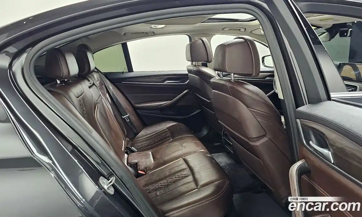 BMW 5-Series 2018 2.0 Автомат в Москве № 159101, фото 1