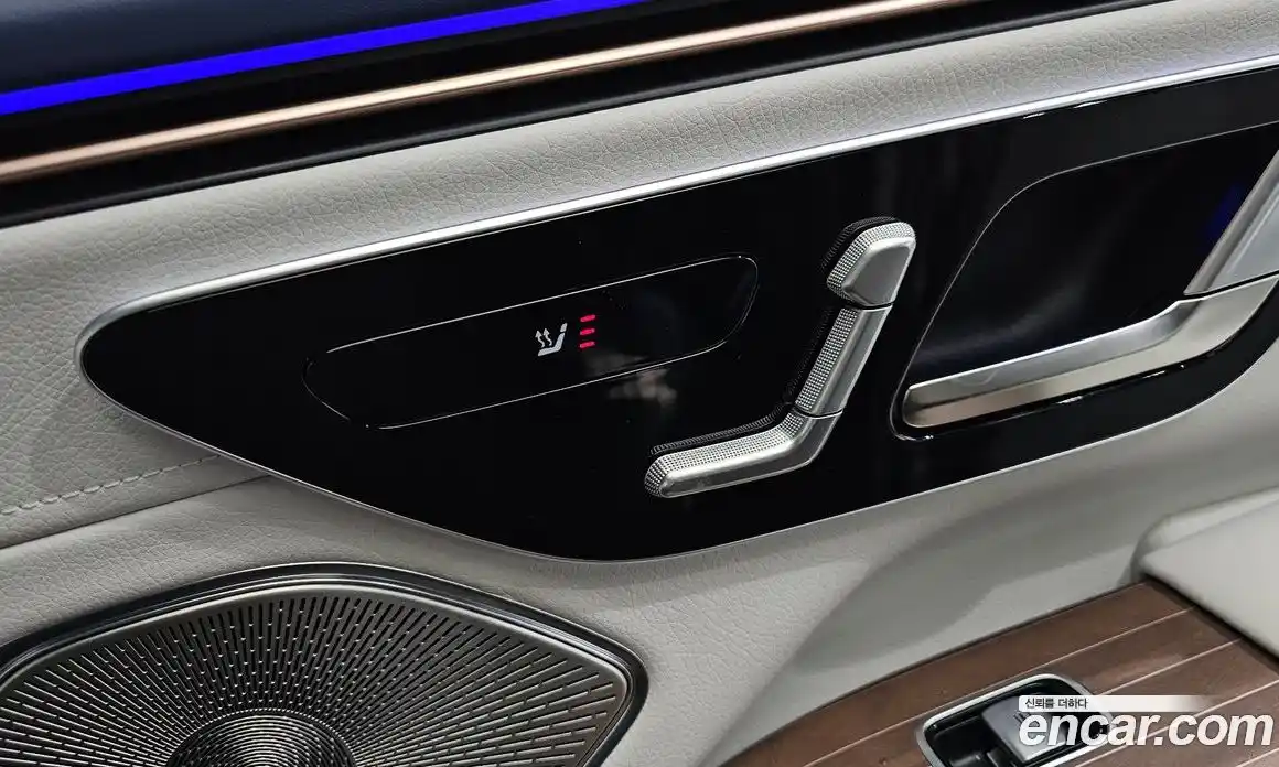 Mercedes-Benz EQS 2023 0.3 Автомат в Москве № 160200, фото 18