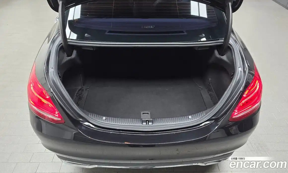 Mercedes-Benz C-Class 2017 2.1 Автомат в Москве № 161471, фото 16