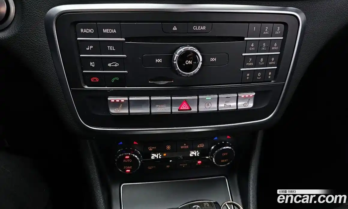 Mercedes-Benz GLA-Class 2018 2.0 Автомат в Москве № 161563, фото 14