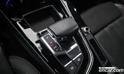 Audi A4 2020 2.0 Автомат в Москве № 162596, миниатюра 10