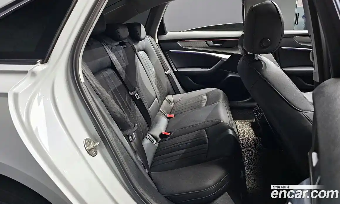 Audi A6 2021 2.0 Автомат в Москве № 162686, фото 9