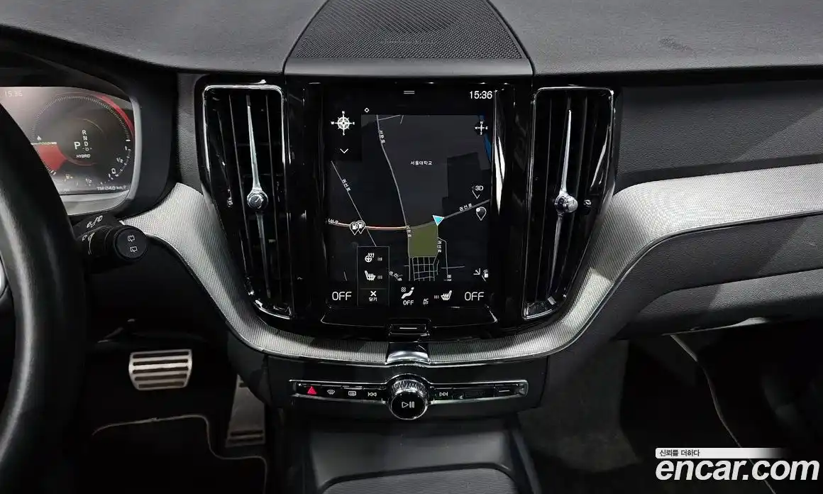 Volvo XC60 2021 2.0 Автомат в Москве № 164517, фото 18