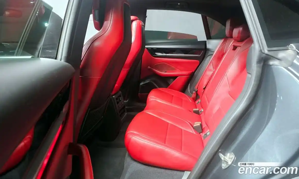 Porsche Macan 2025 0.2 Автомат в Москве № 164905, фото 20