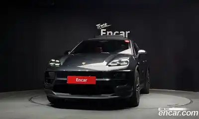 Porsche Macan 2025 0.2 Автомат в Москве № 164905, миниатюра 9