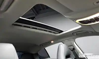 Porsche Panamera, 2011