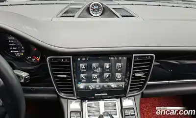 Porsche Panamera 2011 3.6 Автомат в Москве № 165365, миниатюра 3