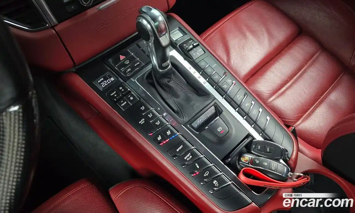 Porsche Macan 2015 3.6 Автомат в Москве № 165605, фото 12