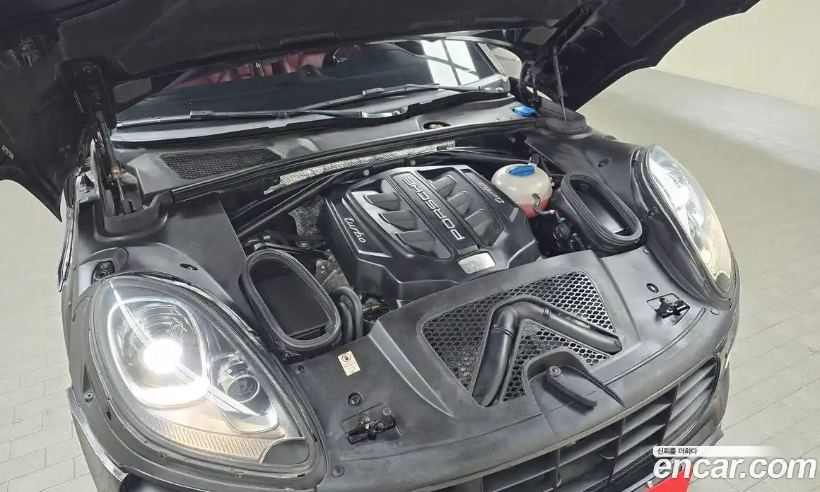 Porsche Macan 2015 3.6 Автомат в Москве № 165605, фото 19