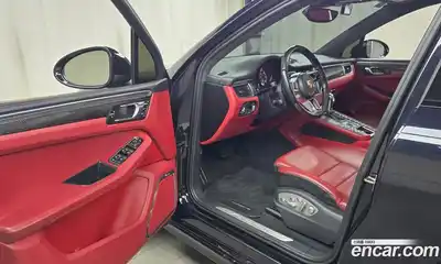 Porsche Macan 2015 3.6 Автомат в Москве № 165605, миниатюра 8