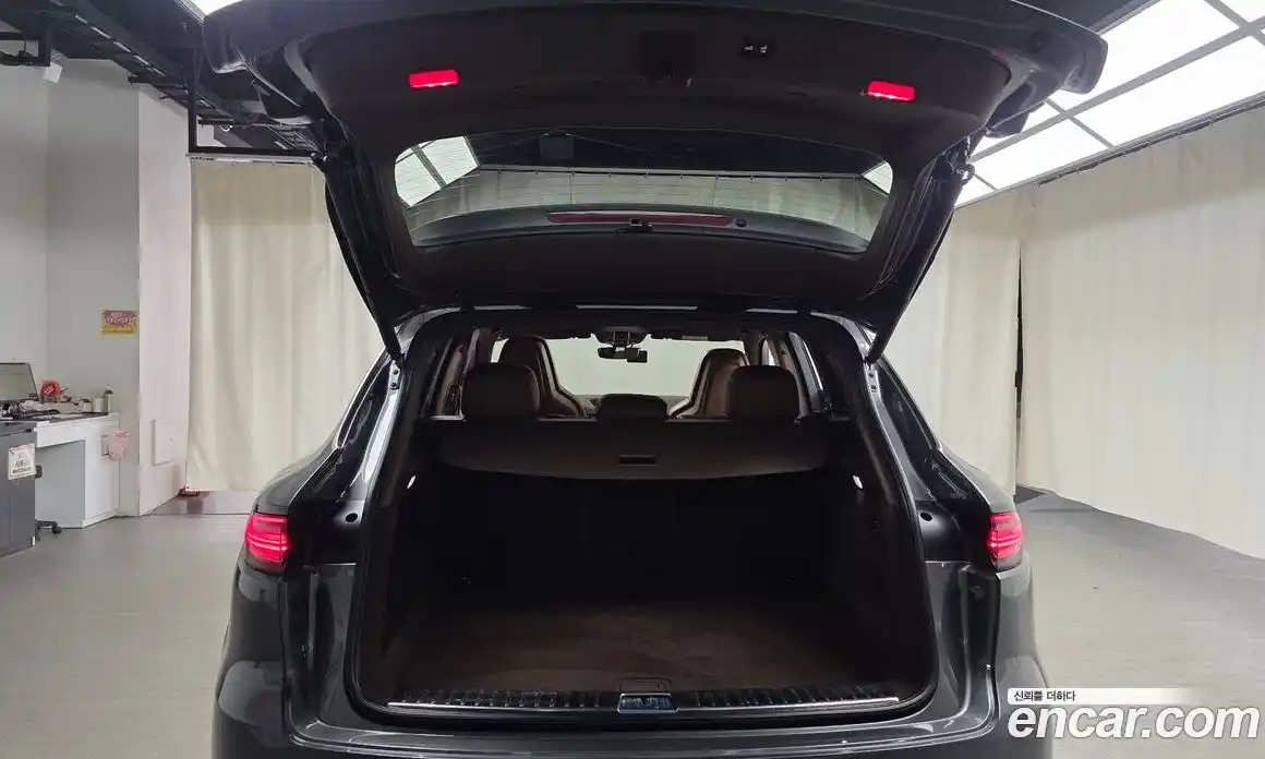 Porsche Cayenne 2021 3.0 Автомат в Москве № 165678, фото 14