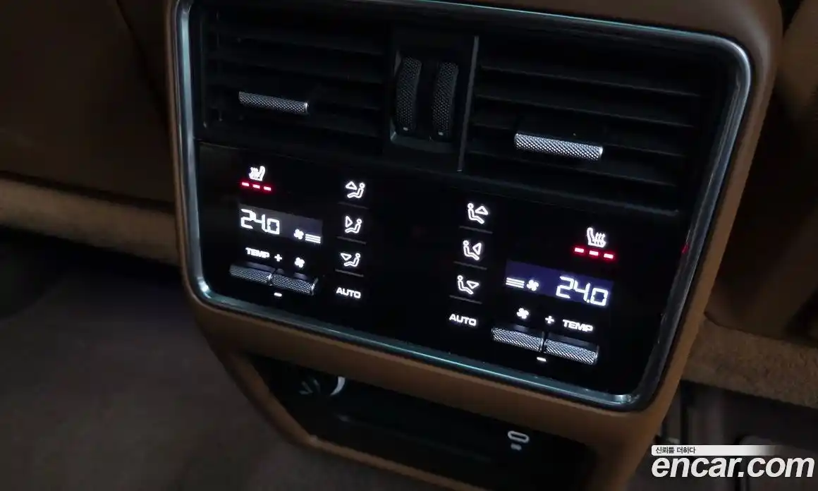 Porsche Cayenne 2021 3.0 Автомат в Москве № 165678, фото 18