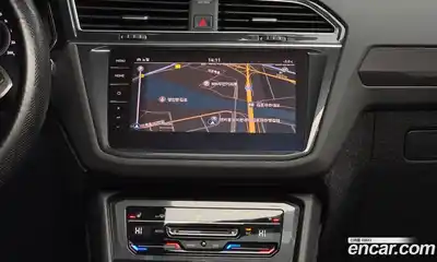 Volkswagen Tiguan 2023 2.0 Автомат в Москве № 168476, миниатюра 5