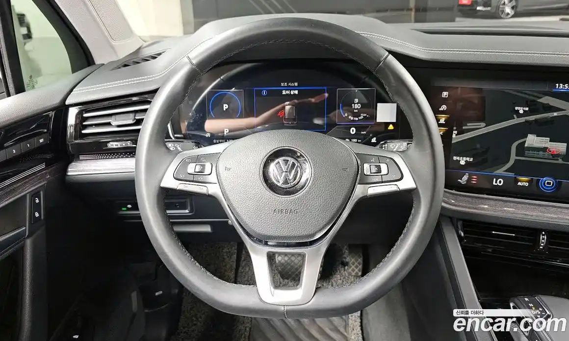 Volkswagen Touareg 2020 3.0 Автомат в Москве № 169011, фото 9