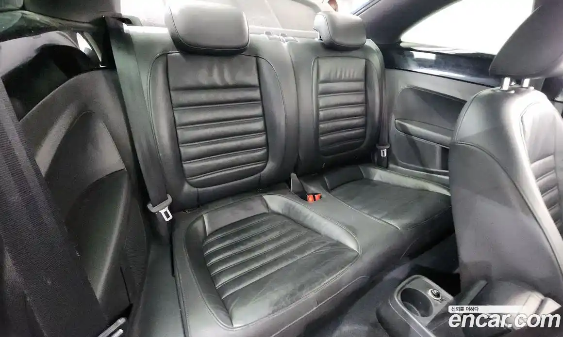 Volkswagen Beatle 2013 2.0 Автомат в Москве № 169090, фото 8